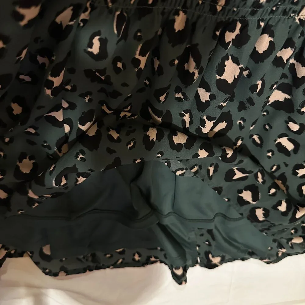 Torrid Camisole Tunic Going Out Top Sleeveless Blouse 2x Green Leopard Print - Picture 9 of 9